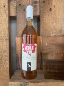 Æblevin 0,75 – Hestehavegård