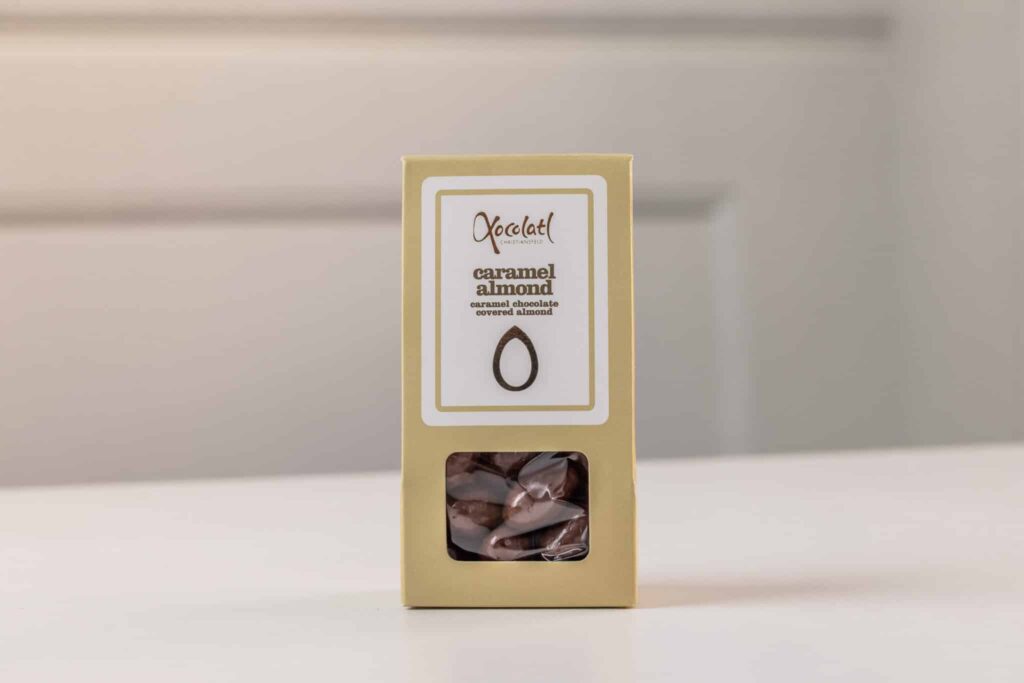 Caramel almond small – Xocolatl